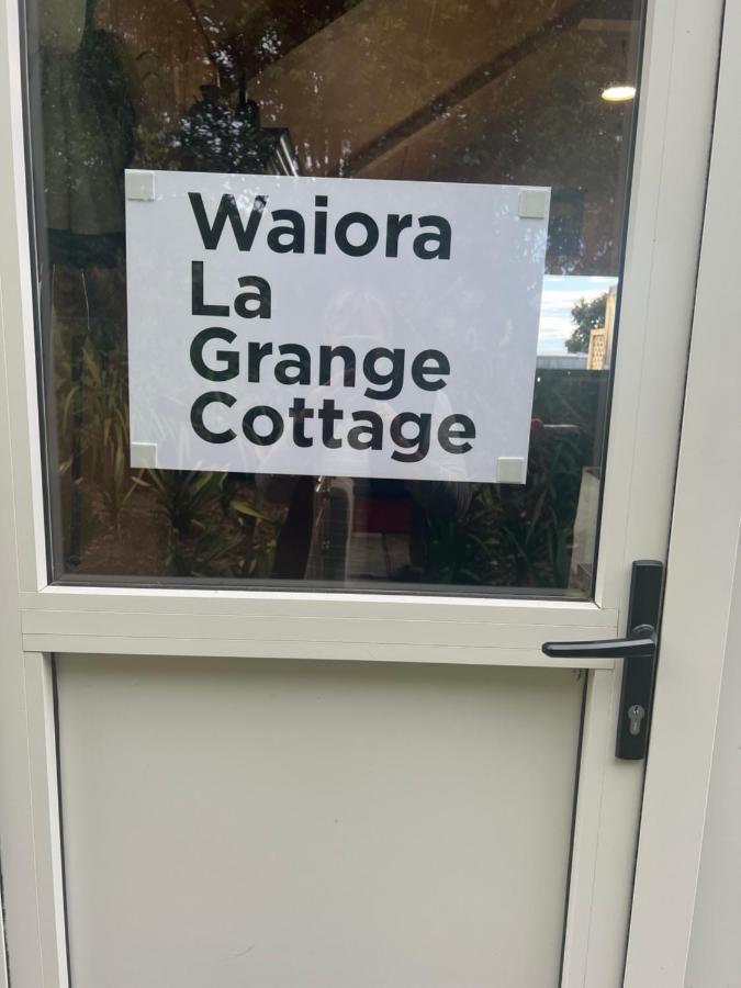 Waiora La Grange Cottage Otaki Extérieur photo